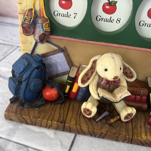 Vintage SCHOOL DAYS picture frame ceramic grades 1-12 picture display! - Picture 3 of 10